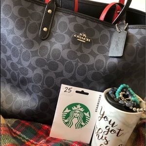 Small Gracie Boutique Go on Facebook